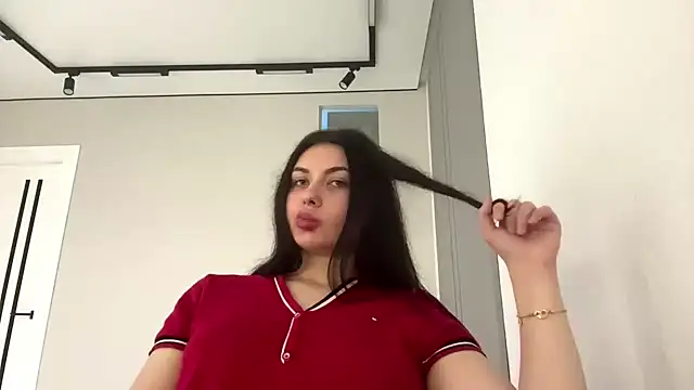 MarylynnSabir online show from May 22, 5:11 pm