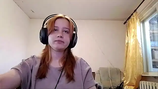 PolyaMilk online show from June 7, 2:46 pm