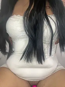 BigAss Silva online show from May 27, 6:10 am