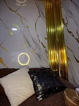 Antonellax   online show from July 2, 9:48 am