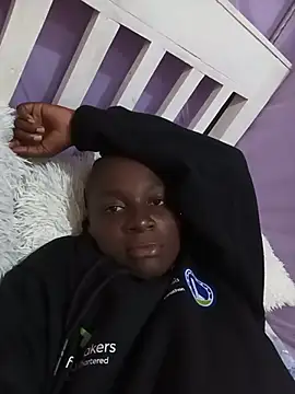 Ebonylouisa online show from July 11, 4:51 pm
