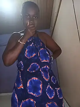 Ebonylouisa online show from July 2, 9:21 pm