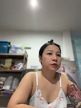 LINDA HD online show from June 17, 2:18 pm