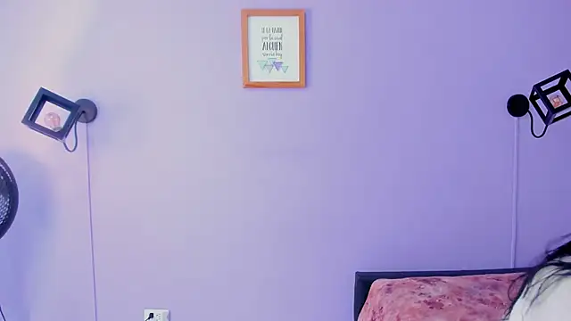 dakotaharrise online show from June 12, 12:24 pm