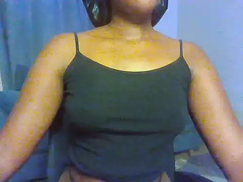 DivineDollx online show from June 8, 9:58 pm