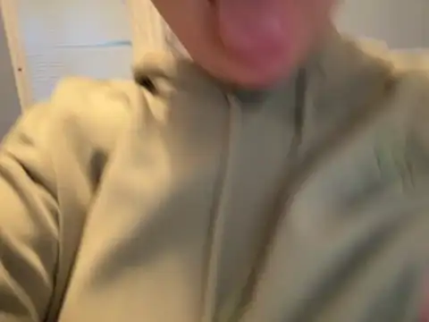 alyssabbygirll online show from June 28, 11:55 pm