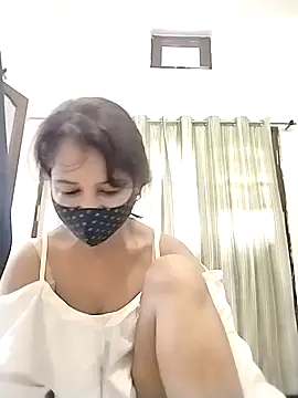 cutieNancy89 online show from July 8, 7:43 am