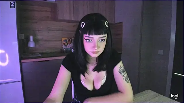 kiki dreamie online show from May 31, 3:51 pm