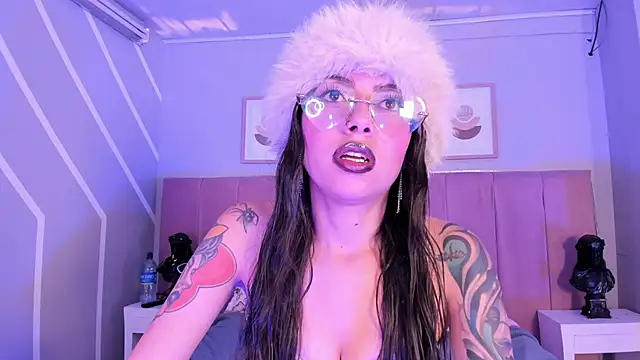 Violeta muns online show from June 5, 5:41 pm