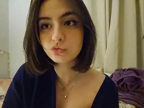 Juh castro online show from June 17, 1:29 am