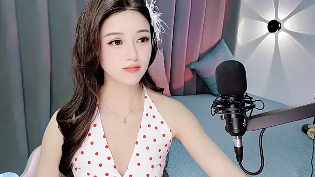 Momo-Wow online show from July 6, 6:29 am