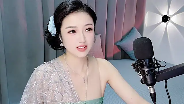 Momo-Wow online show from July 4, 6:31 am