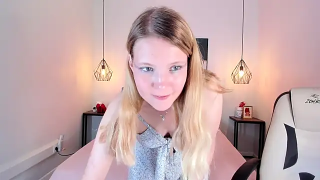 anita Hitteys online show from July 15, 10:42 am