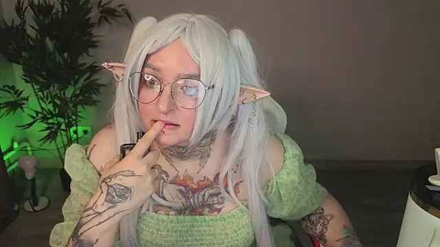 Eva Witcher online show from June 15, 9:42 am