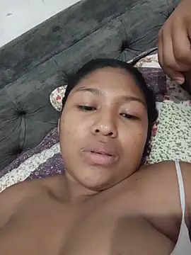MoonMua online show from June 29, 6:18 pm