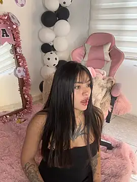 mia zafirr online show from June 25, 9:38 pm