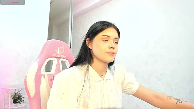Baby Sunsh1ne  online show from July 2, 7:47 am