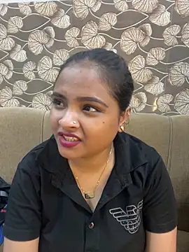 kajal7402 online show from June 6, 6:47 pm