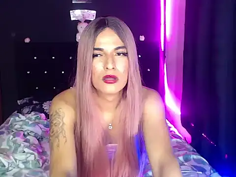madame kitty online show from June 7, 5:03 am