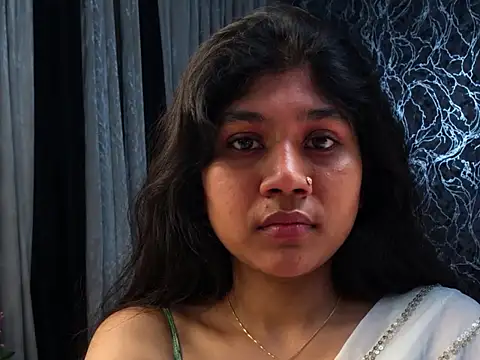 Puja cam49 online show from June 6, 6:25 pm