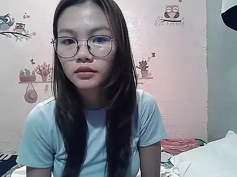 ClassyCrushpinay online show from June 12, 9:01 pm