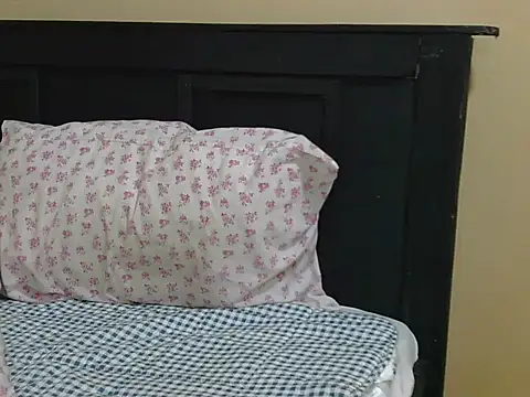 kinkydolll online show from July 27, 9:39 am