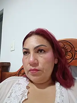 Agata Traviesa online show from July 14, 11:15 am
