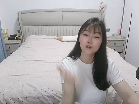 Emgirl-00 online show from June 15, 2:06 pm