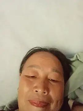 lylylai online show from July 9, 8:39 am
