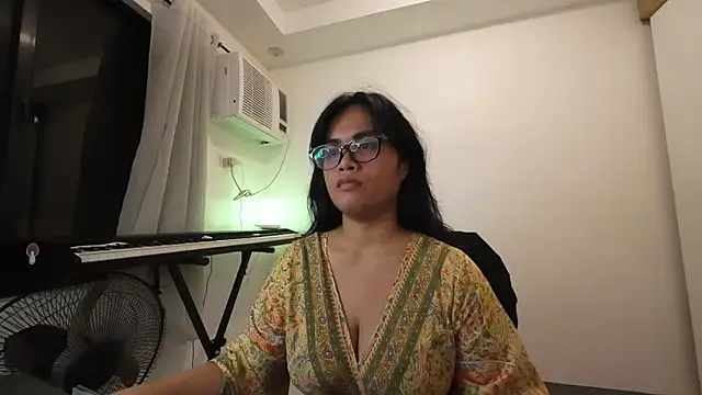 MysticMara online show from June 13, 12:46 pm