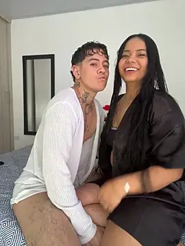 ColombianSexyCouple  online show from June 18, 2:22 pm