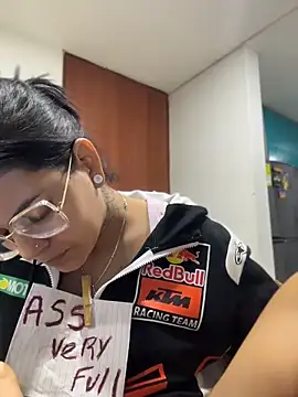 EXTREMELY DIRTY TABOO online show from June 20, 3:21 am