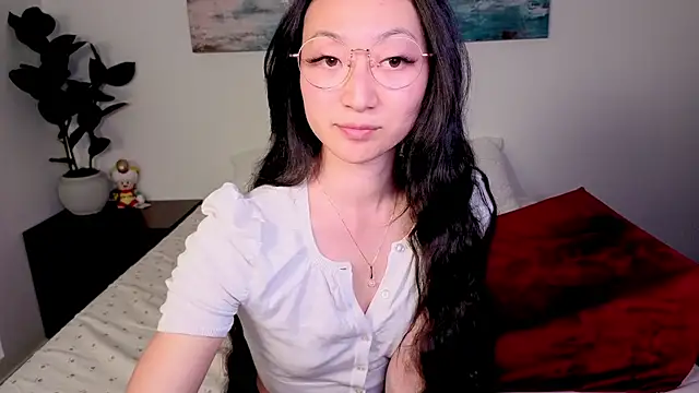 MySweetSofie online show from October 29, 4:28 am