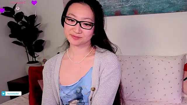 MySweetSofie online show from February 7, 3:43 am