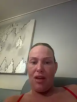 barbieandken699 online show from July 4, 12:17 am