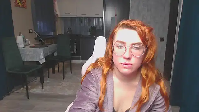 Reginasmilee online show from April 20, 2:47 am