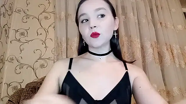 IsabelKim  online show from July 17, 6:22 pm