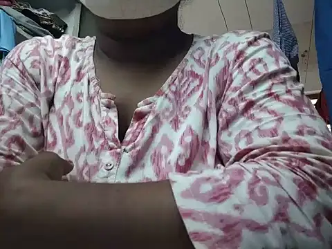 RiyaHot online show from July 19, 3:20 am
