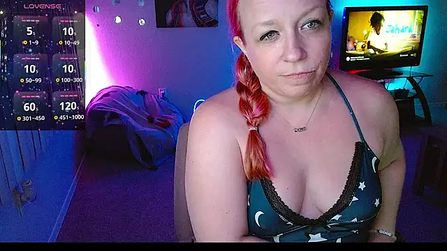 XxMs StarzxX online show from May 28, 1:25 am