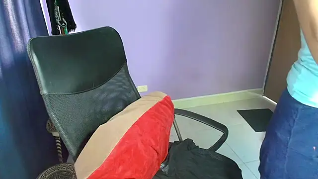 Nattyslave4U online show from November 29, 9:52 pm