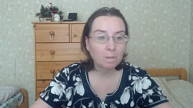 Smart Rose online show from February 3, 11:15 am