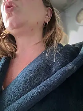 Natali UA online show from February 9, 1:02 pm