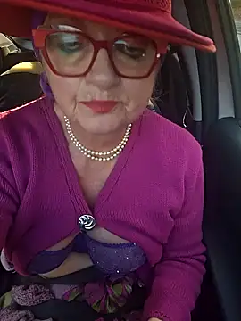 MucMilf59 online show from November 10, 2:56 pm