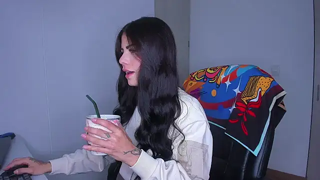 Lisegg  online show from February 28, 12:37 pm