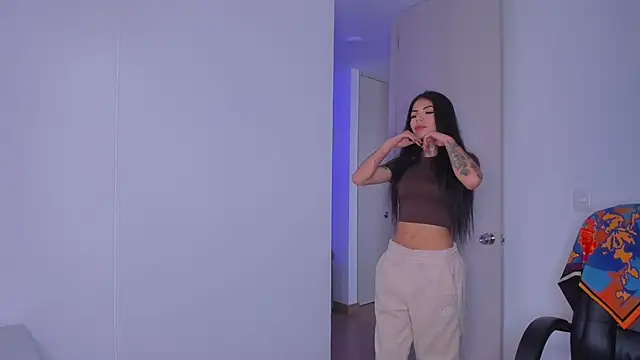 Lisegg  online show from February 6, 3:26 pm