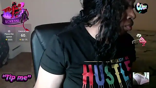 Sexymona1218 online show from December 22, 10:02 pm