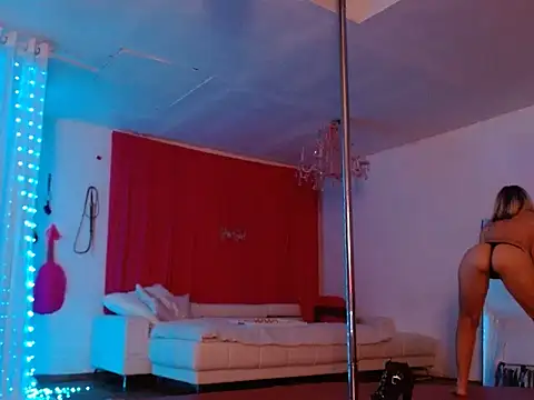 Sweet-Ginger online show from May 28, 11:46 pm