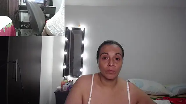 zoe hotxxx online show from September 27, 12:07 am