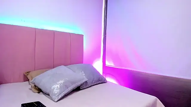 melani xc online show from November 13, 5:34 pm