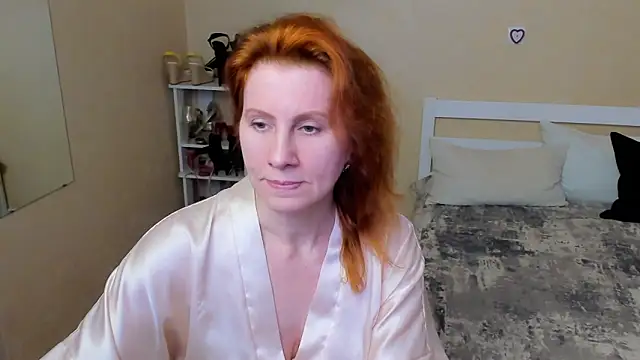 FoxySophia online show from September 29, 1:11 am